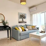 Διαμέρισμα Capri Sea View One Bedroom *