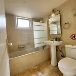 Capri Sea View One Bedroom Διαμέρισμα *